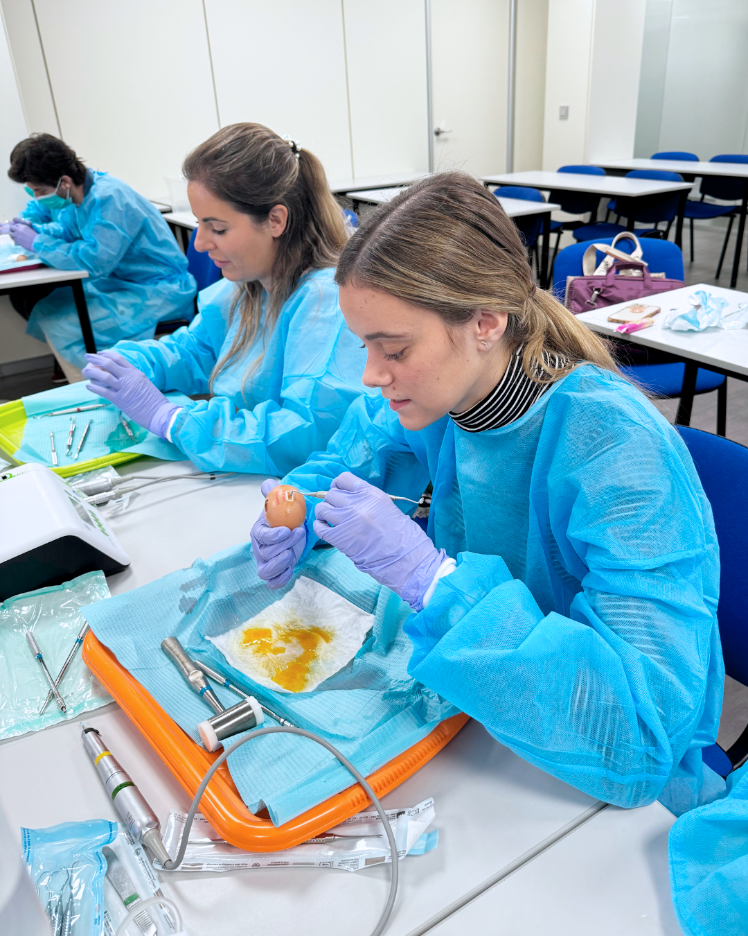 Dra. Mercedes López - Taller de Elevación de seno