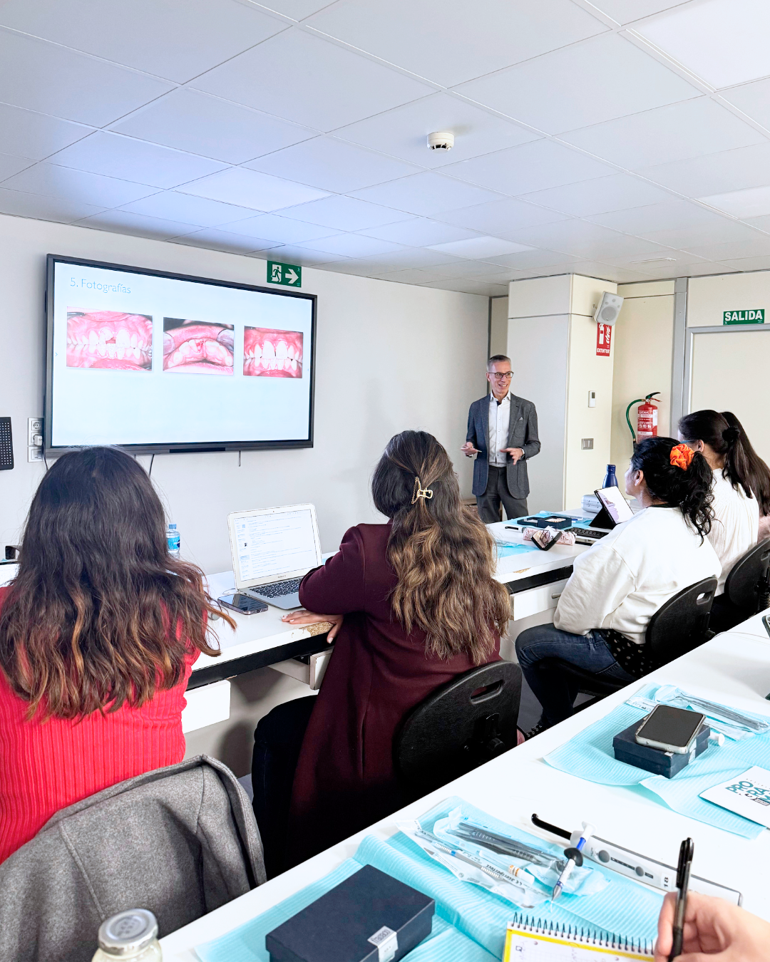 Dr. Eugenio Grano de Oro - Masterclass Traumatología dental