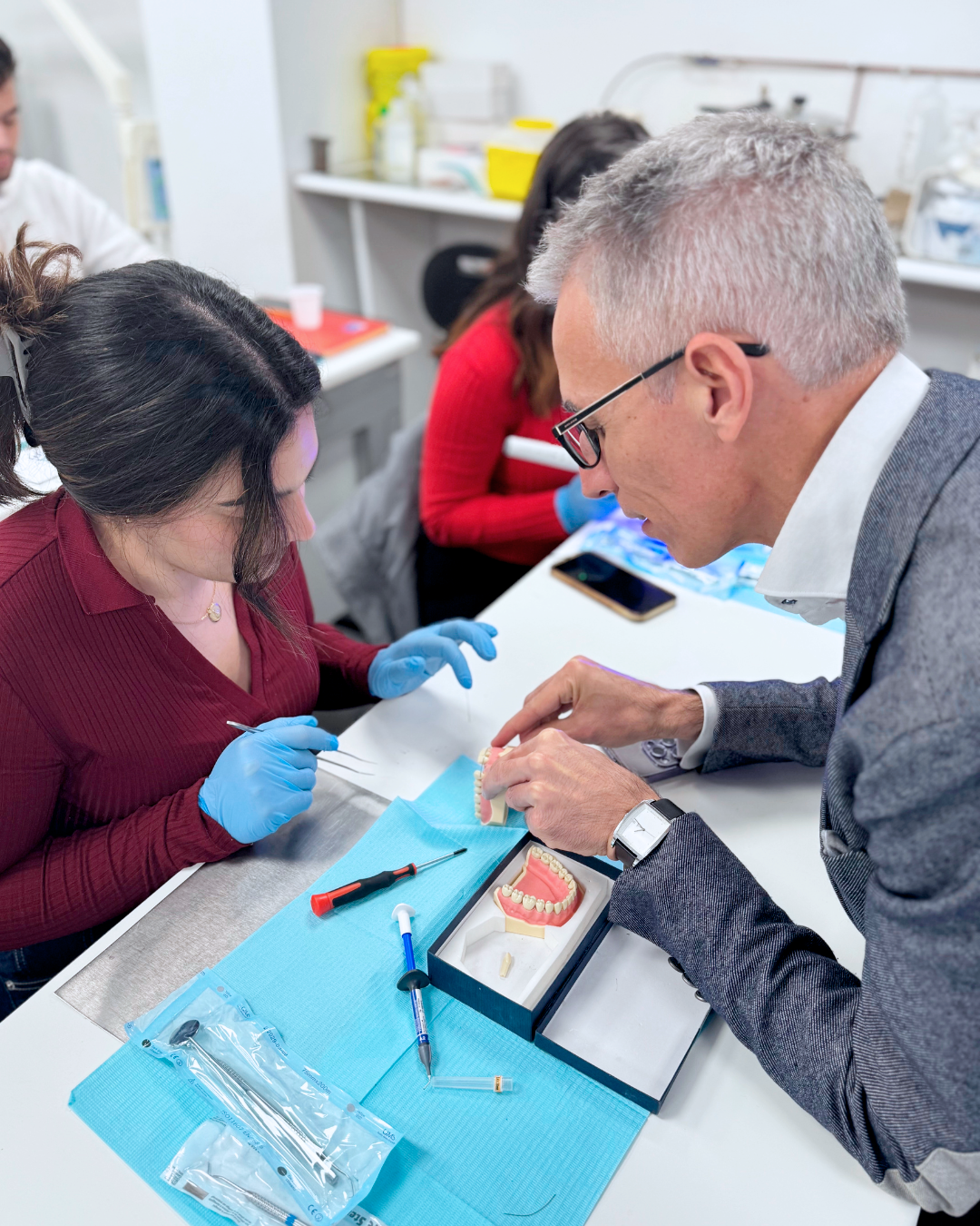 Dr. Eugenio Grano de Oro - Masterclass Traumatología dental