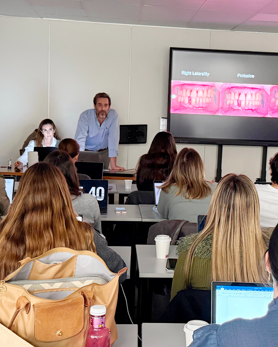 Dr. Lucas Charlén Dra. María Vilarrasa Masterclass Orto-Perio